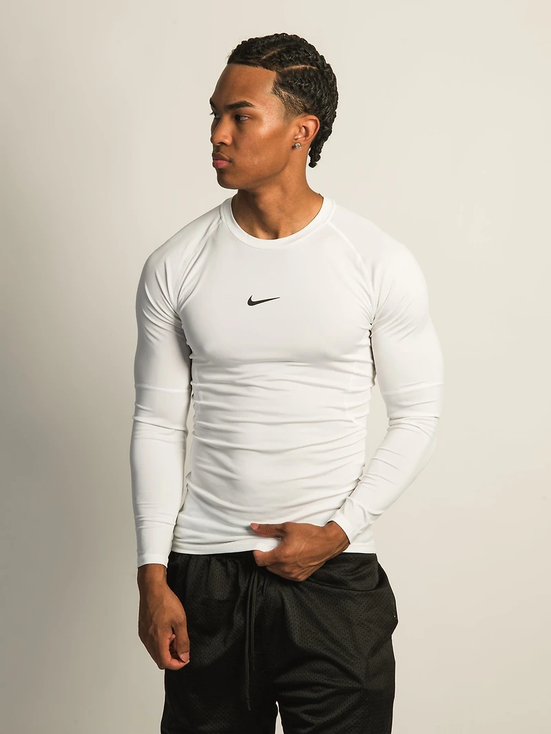 NIKE DRI-FIT LONG SLEEVE FITNESS TOP