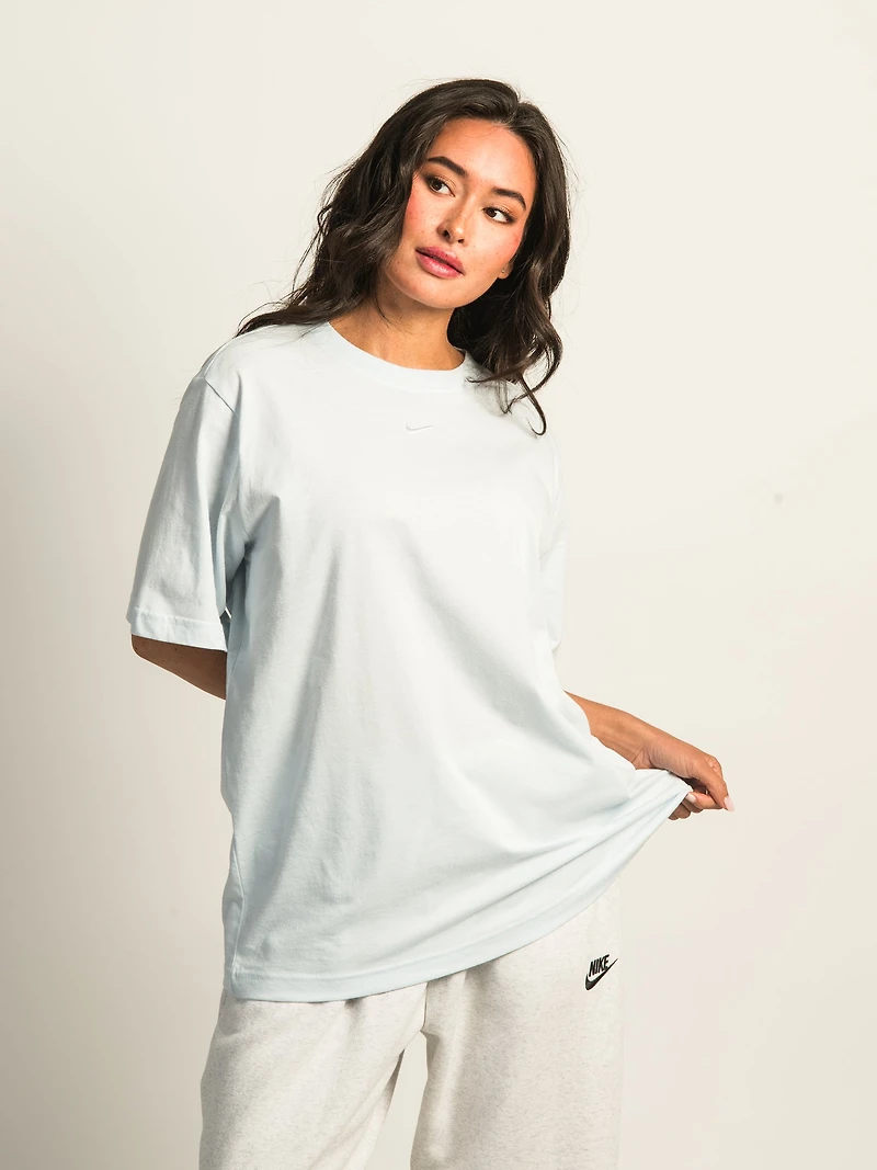 NIKE SPORTSWEAR CLUB T-SHIRT