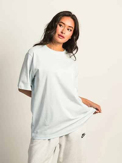 NIKE SPORTSWEAR CLUB T-SHIRT