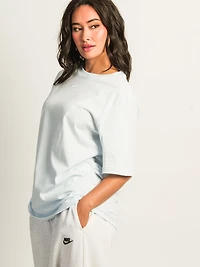 NIKE SPORTSWEAR CLUB T-SHIRT