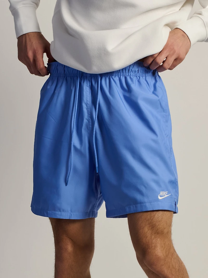 NIKE CLUB WOVEN FLOW SHORT - ROYAL FLUSH