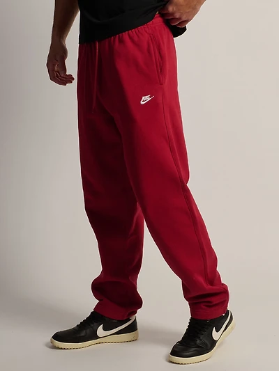 NIKE CLUB OPEN HEM PANT - CRIMSON