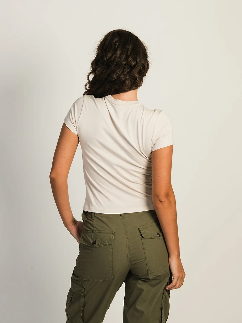 TSHIRT COURT NIKE SPORTSWEAR MOD