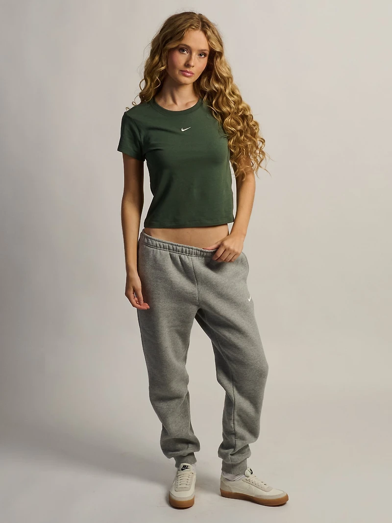 NIKE SPORTSWEAR CHILL KNIT T-SHIRT COURT MOYEN