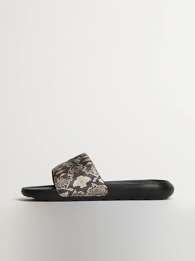 WOMENS NIKE VICTORI ONE SLIDE - SNAKE