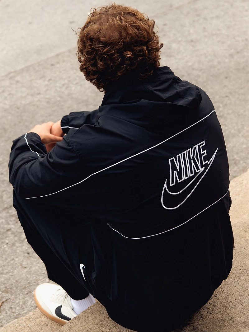 NIKE ATHLETE HOODEDJACKET