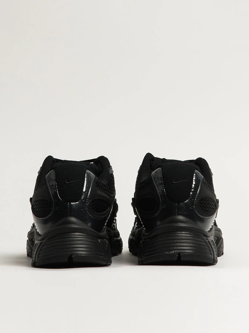 BASKETS NIKE V5 RNR POUR HOMMES - NOIR