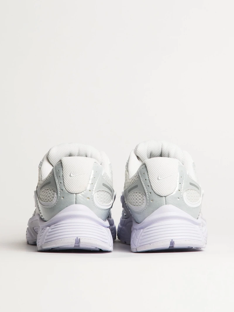 MENS NIKE V5 RNR SNEAKER