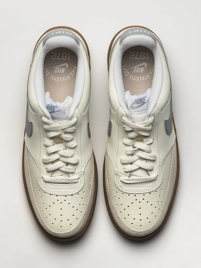 HOMMES NIKE COURT VISION LOW SNEAKER - BLANC/GRIS