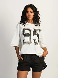 NIKE SPORTSWEAR STREET OVERSIZED TEE