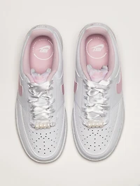 WOMENS NIKE COURT VISION LOW SNEAKER - WHITE/PINK