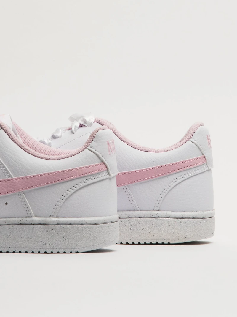 WOMENS NIKE COURT VISION LOW SNEAKER - WHITE/PINK