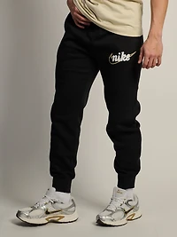 NIKE CLUB CHENILLE JOGGER