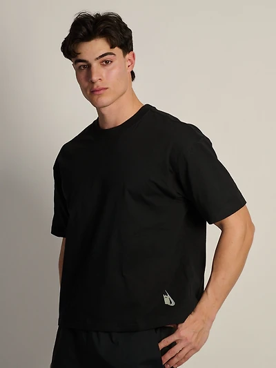 NIKE SPORTSWEAR BOXY FIT T-SHIRT