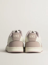 FEMMES NIKE COURT VISION LO P NBKL SNEAKER