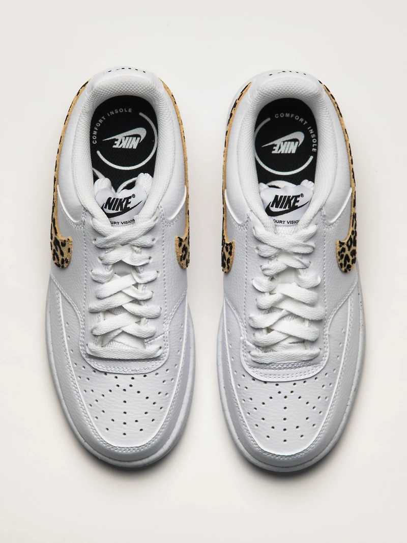 FEMMES NIKE COURT VISION LOW NEXT NATURE SNEAKER - BLANC
