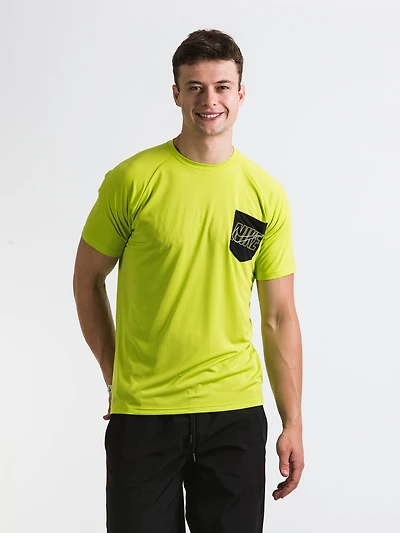 HYDROGUARD À MANCHES COURTES AVEC LOGO CONTOUR NIKE POUR HOMME