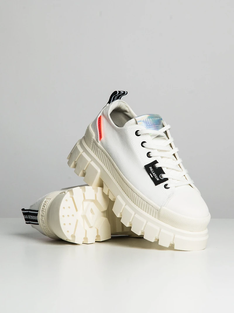 WOMENS PALLADIUM REVOLT LO TX