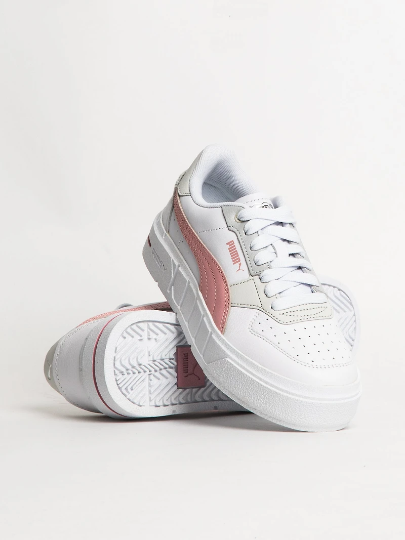 WOMENS PUMA CALI COURT LEATHER SNEAKER - CLEARANCE