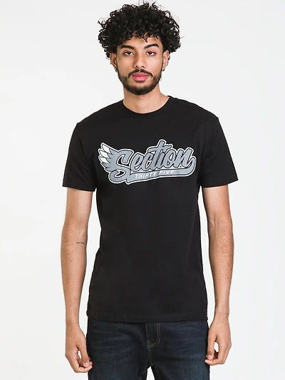 T-SHIRT VOLANTS POUR HOMMES