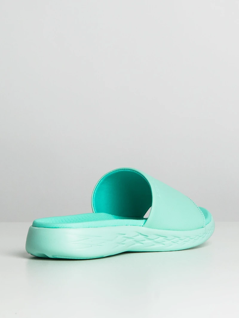 SKECHERS ON THE GO 600 POUR FEMMES - LIQUIDATION