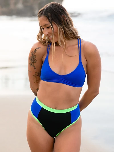 HAUT DE BIKINI À ANNEAUX CROISÉS