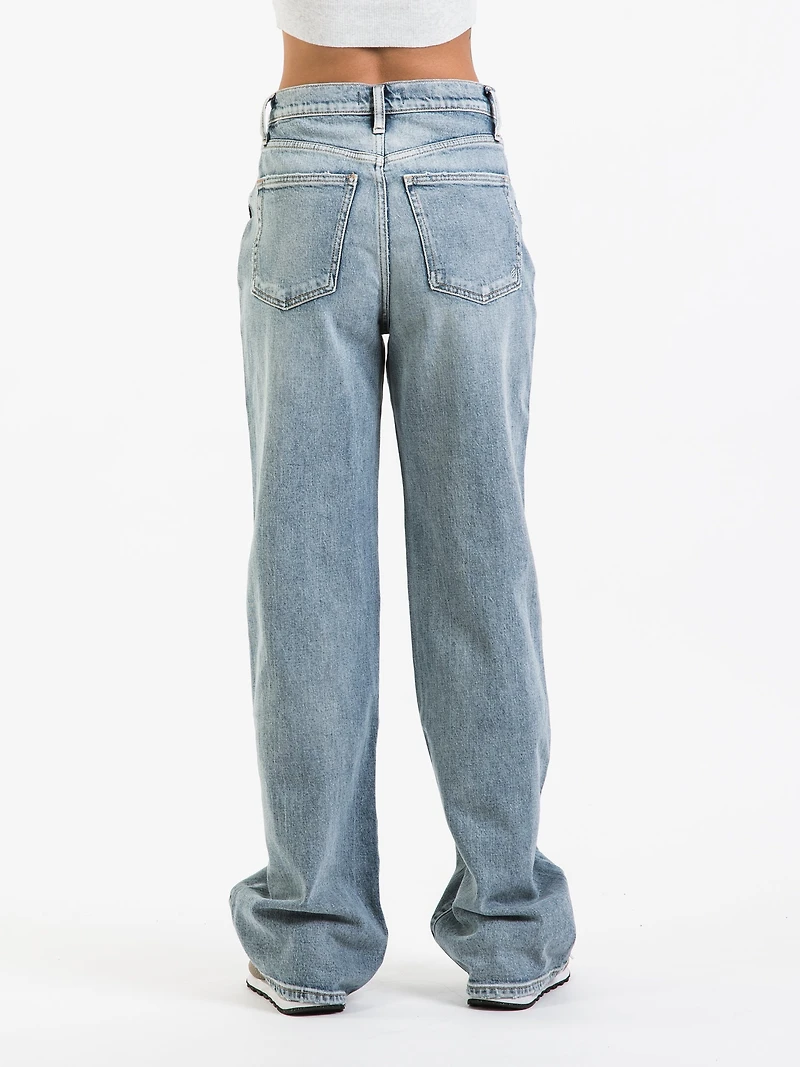 SILVER JEANS 33" HIGHLY DESIRABLE TROUSER - CLEARANCE