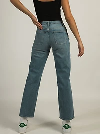 SILVER JEANS 30" HIGHLY DESIRABLE LOOSE - CLEARANCE