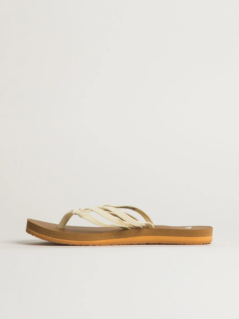 SANDALES SANUK YOGA SANDY II POUR FEMMES - TAN/WHITE
