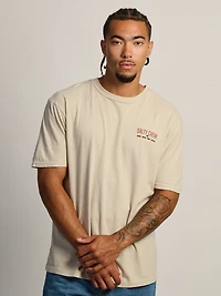 T-SHIRT SALTY CREW BASS SIGN - OS