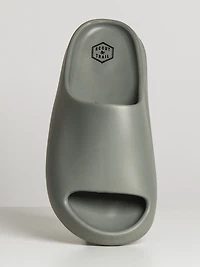 SQUISHYY SCOUT & TRAIL POUR HOMMES