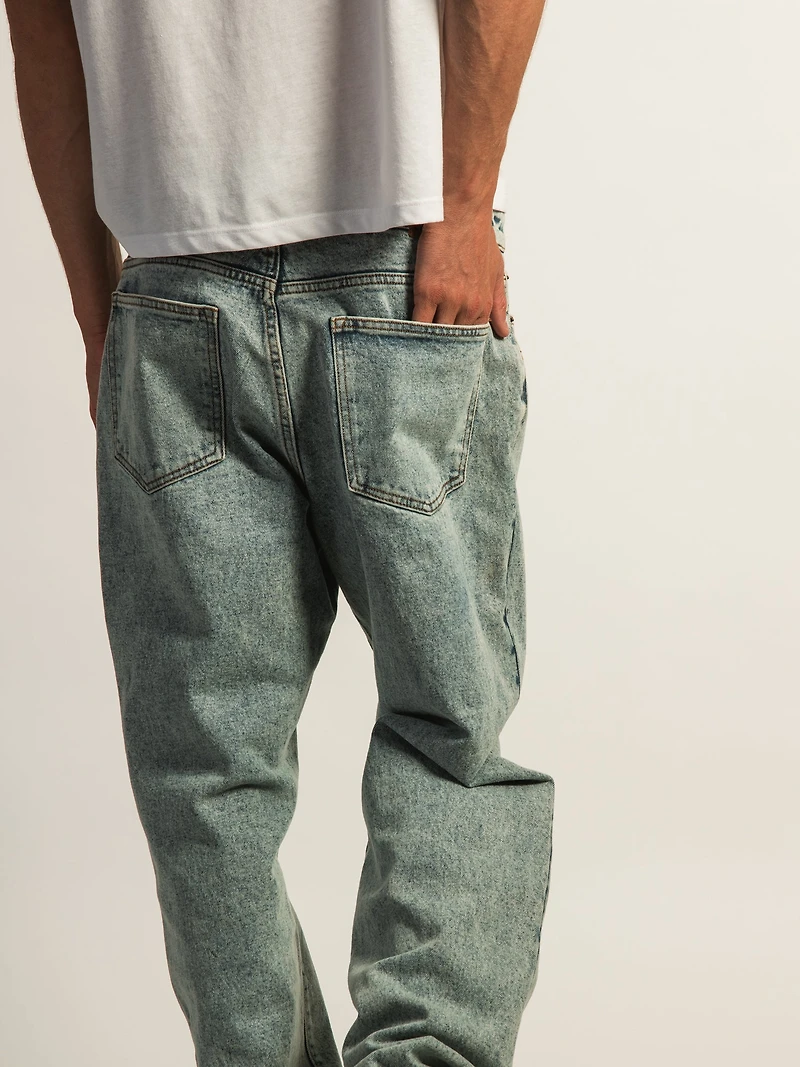 TAINTED LOOSE FIT DENIM - LIGHT WASH