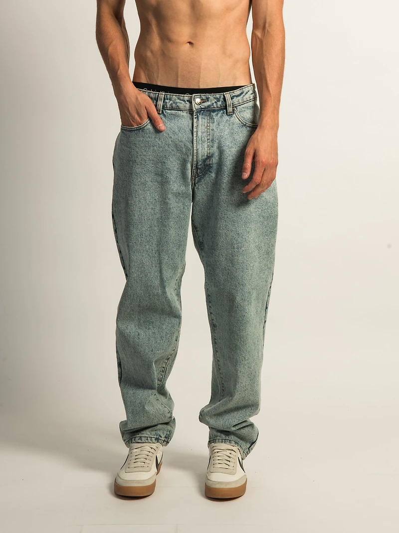 TAINTED LOOSE FIT DENIM - LIGHT WASH