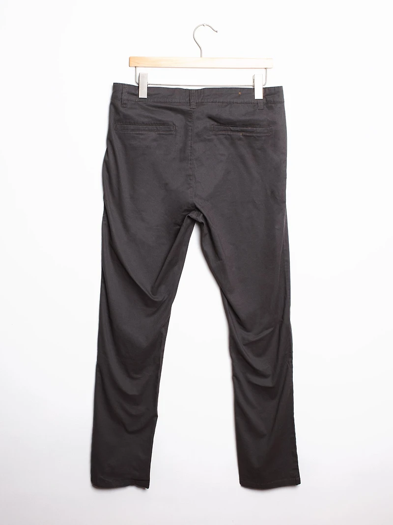 MENS SLIM CHINO - CHARCOAL CLEARANCE