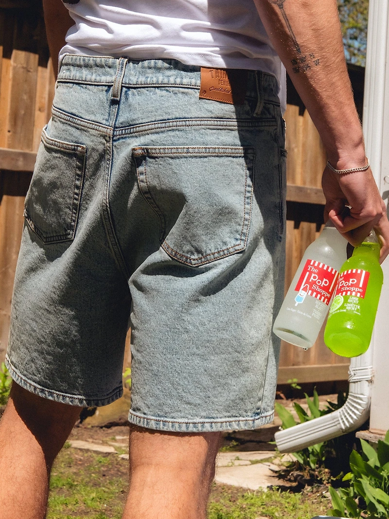 SHORT TAINTED DENIM - LIGHT WASH