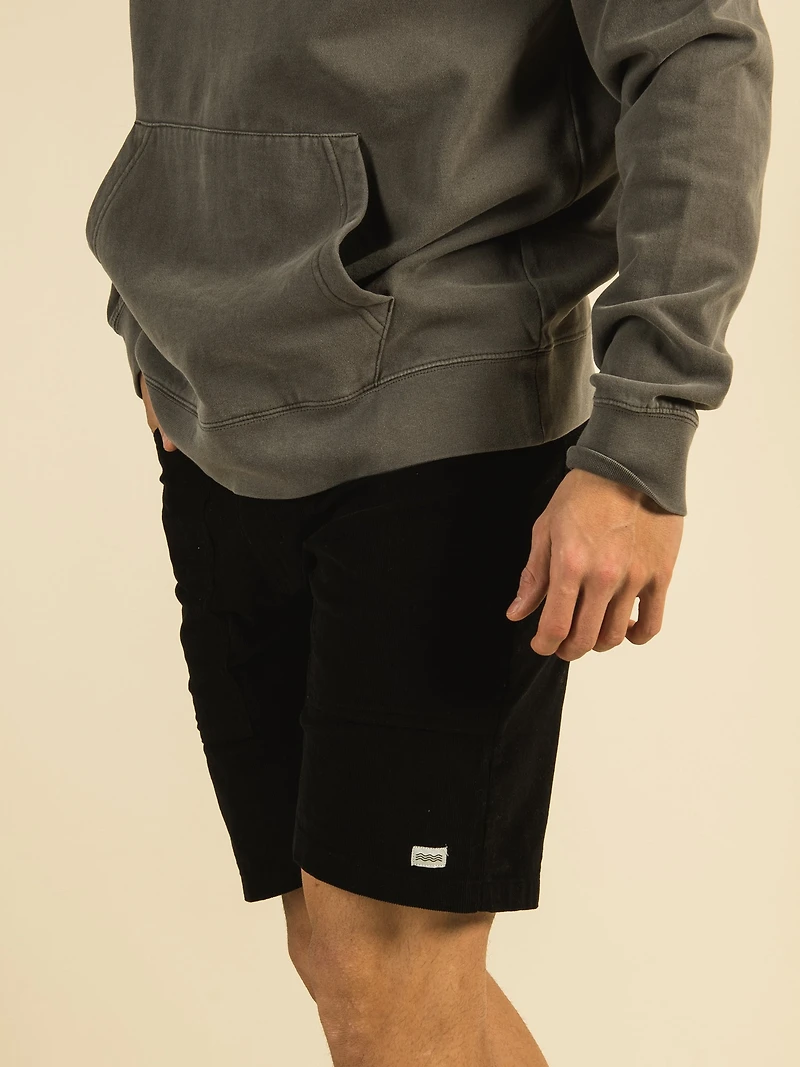 MALLES EXPLORER 8' SHORT - CLEARANCE