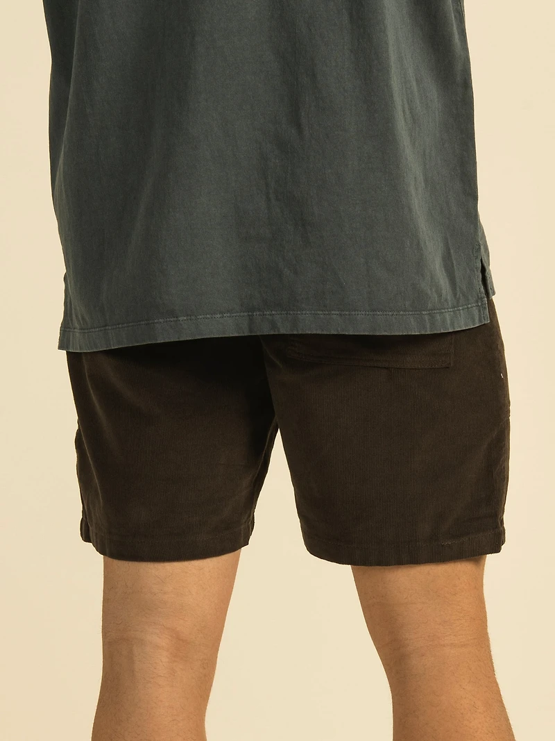 MALLES EXPLORER 8'SHORT - CLEARANCE
