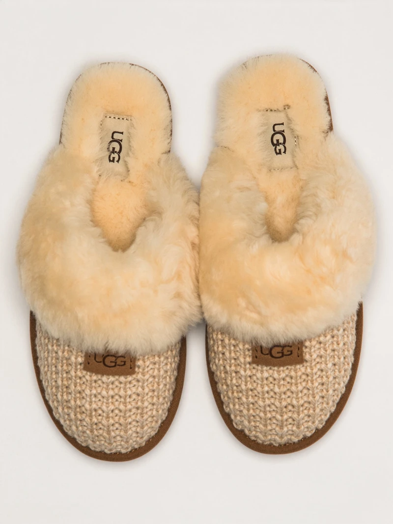 WOMENS UGG COZY SLIPPERS
