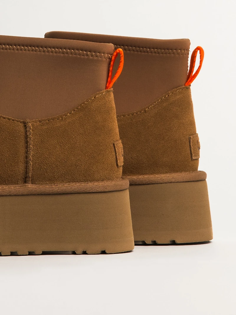 BOTTES UGG CLASSIQUE MINI DIPPER