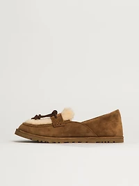UGG ZORA LOAFER SLIP-ON - CHESTNUT