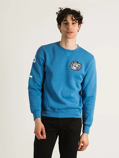 RUSSELL UNC CREWNECK - CLEARANCE
