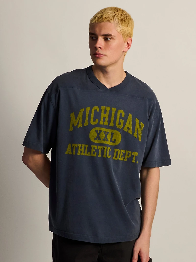 MICHIGAN XXL FOOTBALL TEE