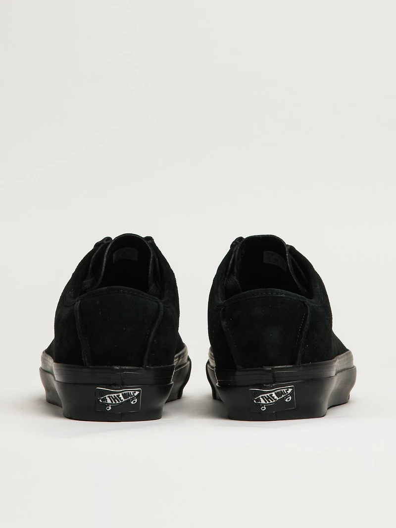VANS LX CARVER LOW BOOT