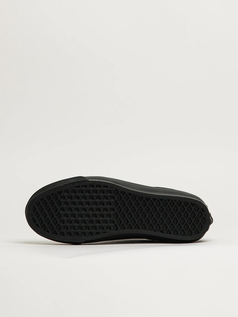 VANS LX CARVER LOW BOOT