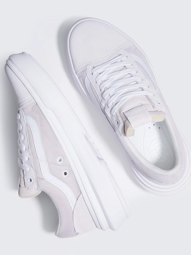 WOMENS VANS COMFYCUSH OLD SKOOL OVERT