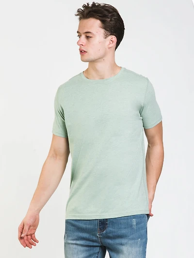 VICTOR CREWNECK T-SHIRT