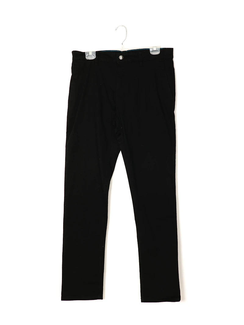 TAINTED SLIM CHINO - BLACK CLEARANCE