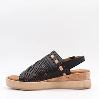 Sandale Plateforme Edna – Cuir Ajouré & Style Contemporain
