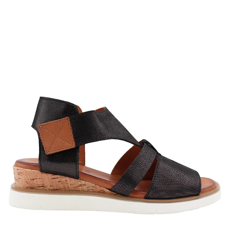 Carolina - La sandale compensée pratique et moderne