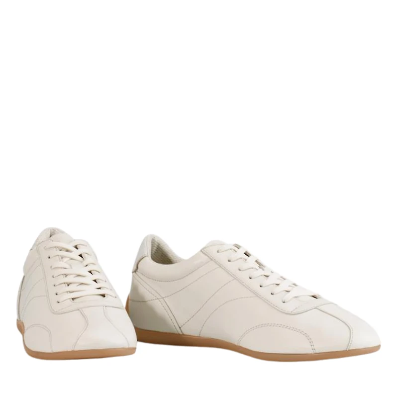 Hollie – La sportive stylé